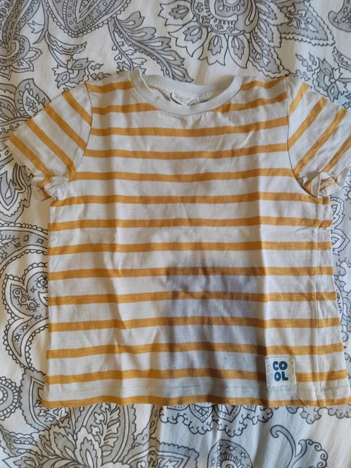 Lot de 3 tee shirts 5ans - photo numéro 3
