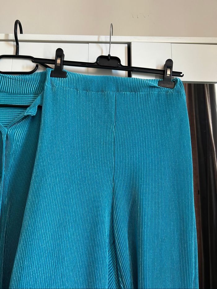 Ensemble plissé bleu Pantalon et Chemise Boutique Indépendante Taille Unique - photo numéro 3
