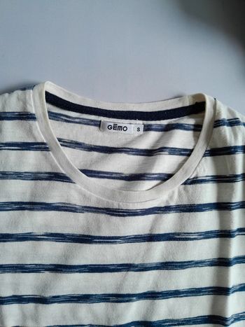 Tee shirt