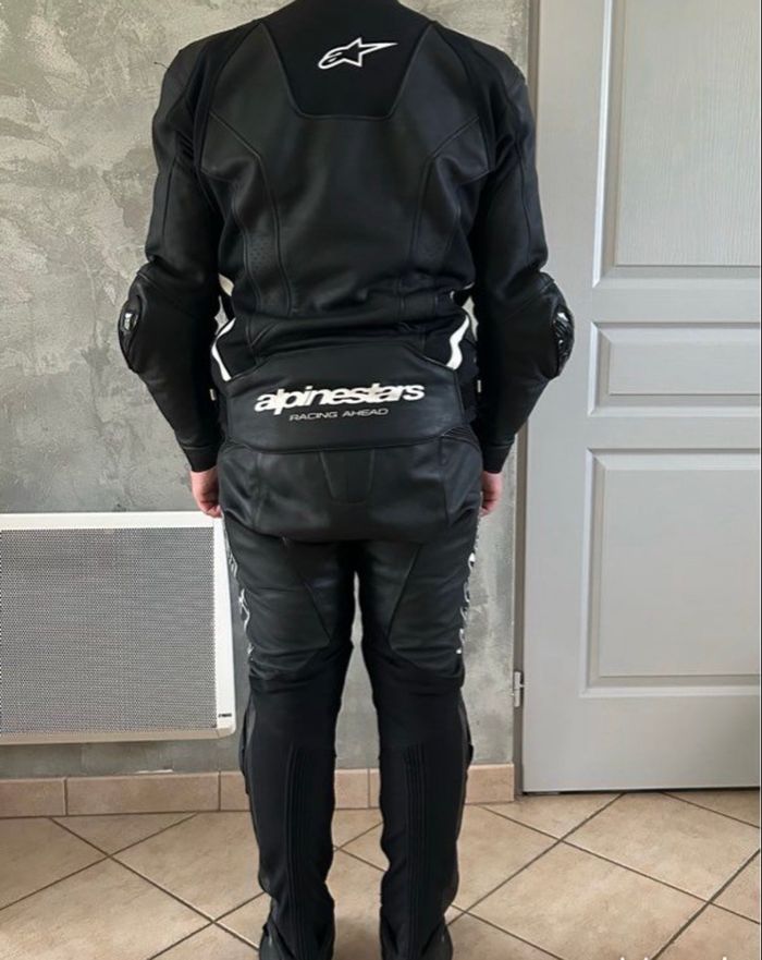 Tenue de moto - photo numéro 2