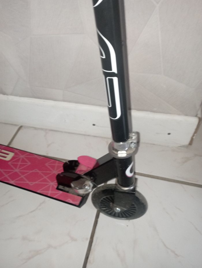 Trotinette - photo numéro 5