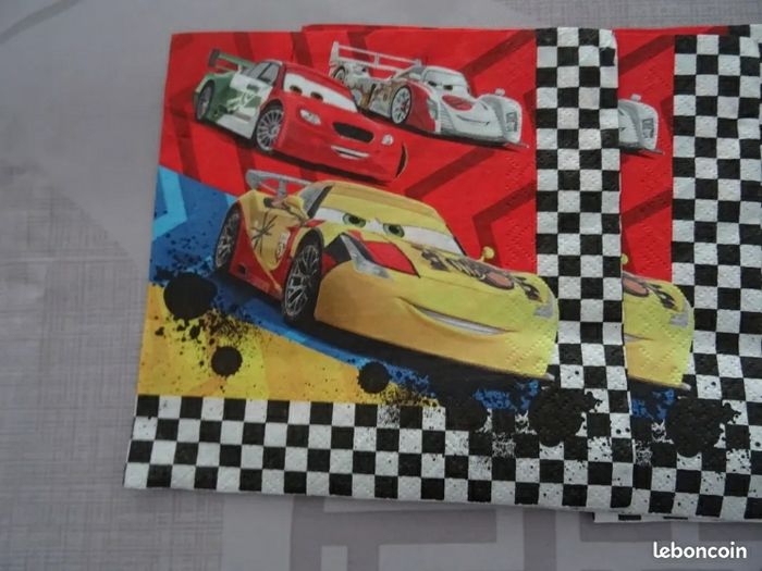 8 serviettes en papier CARS - photo numéro 4