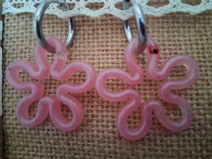 1 paire de boucles d'oreilles anneaux grandes pampilles fleurs - photo numéro 2