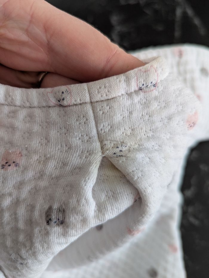 Blouse fille ❤️ - photo numéro 2