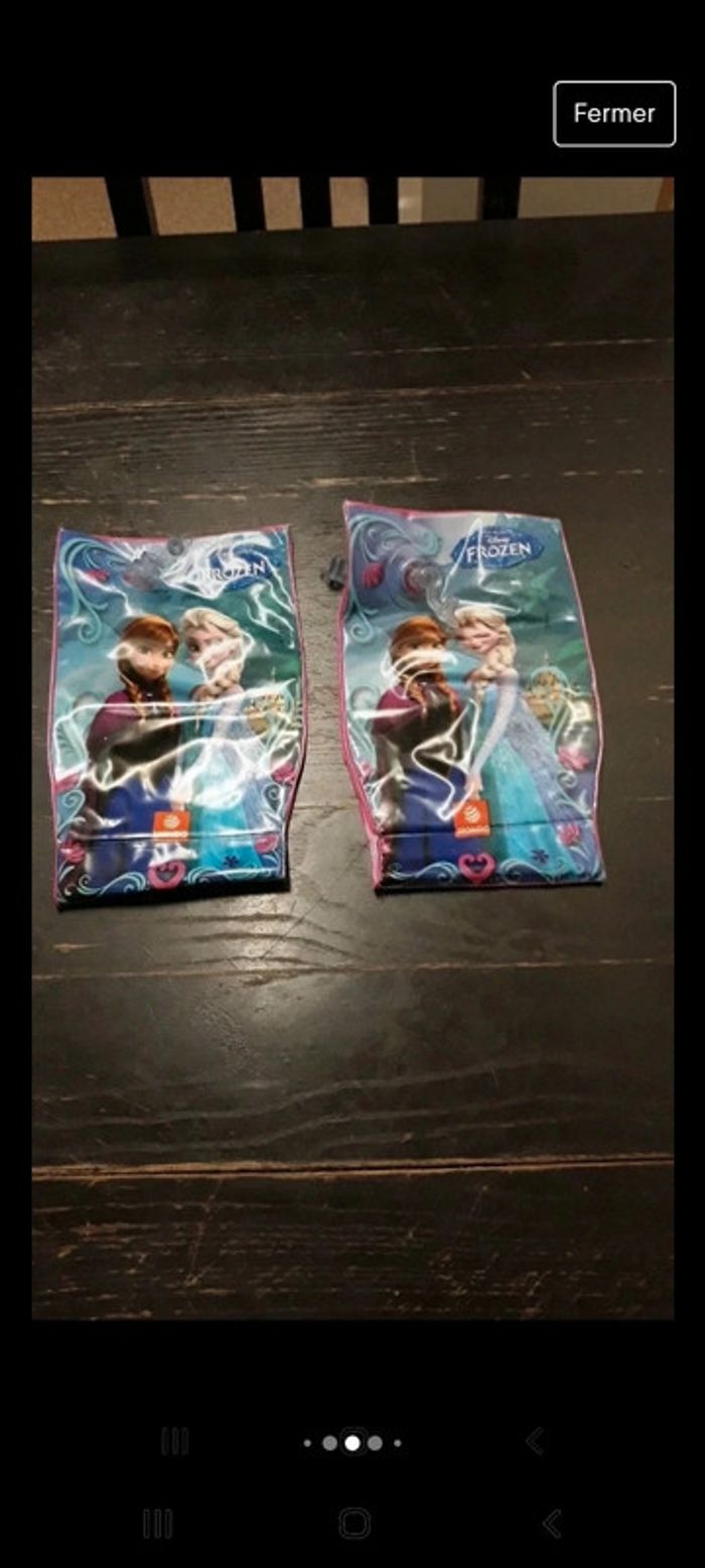 Lot de 18 vêtements été fille 2 ans - photo numéro 18