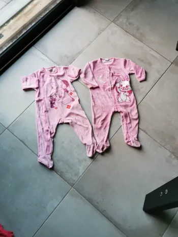 Lot de 2 pyjamas chauds Disney 2ans