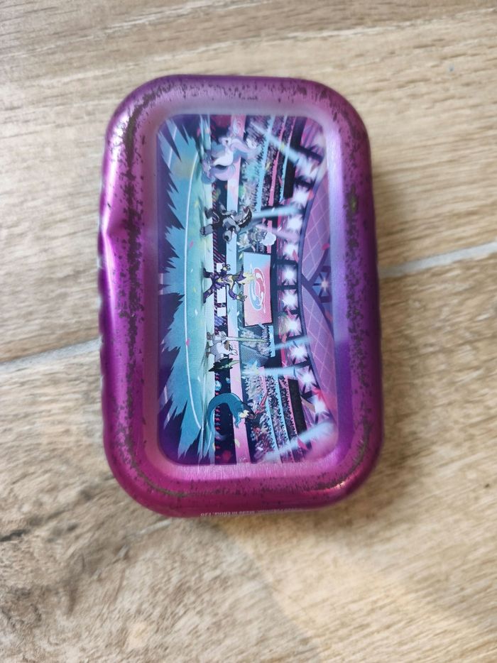 Boîte pour cartes Pokémon - photo numéro 3