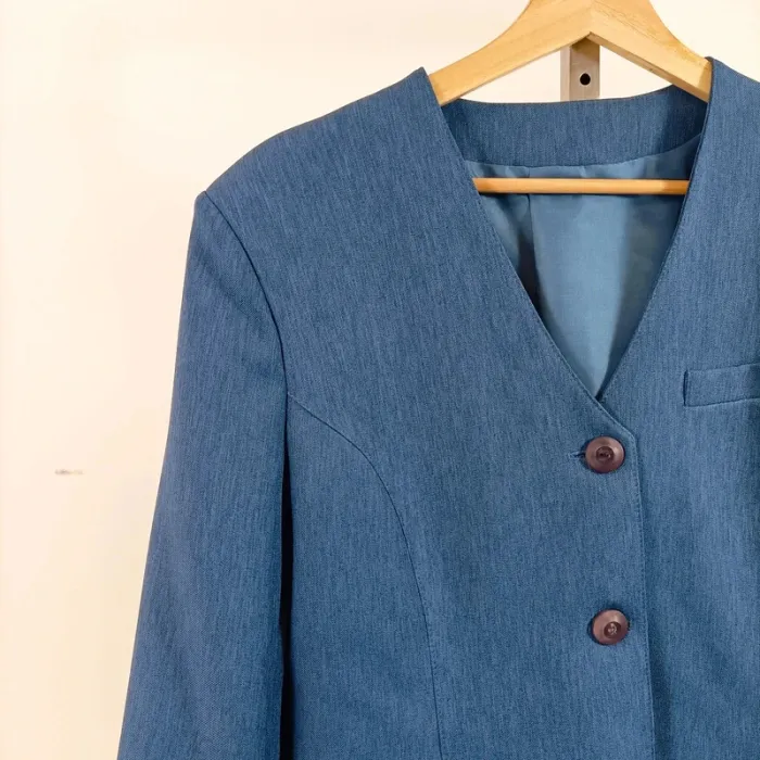 Tailleur vintage bleu Anouk 2 pièces – blazer et jupe boutonnée, taille 44 A1065 - photo numéro 4