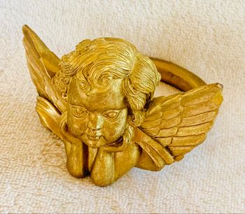 Rond de serviette, Ange doré