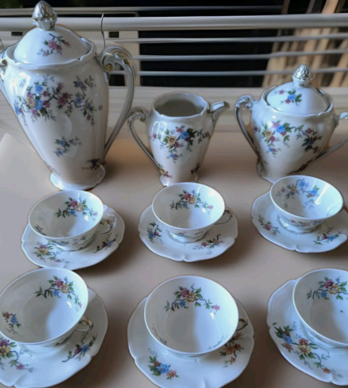 Service à café six tasses