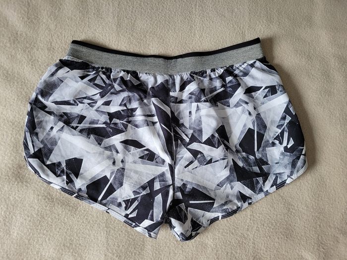 Short domyos 42 - photo numéro 3