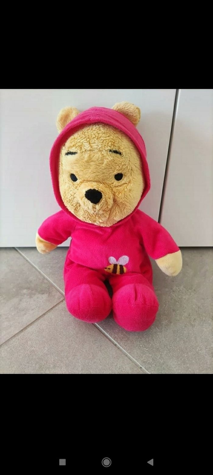 Peluche Winnie en pyjama