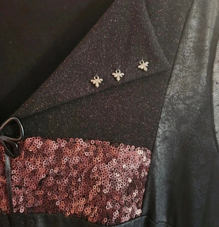 Tunique noire à sequins – Manches longues transparentes – Taille 36 – Très bon état - photo numéro 4