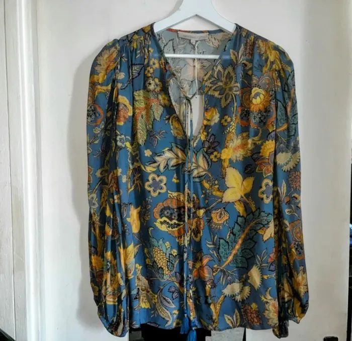 Magnifique blouse à fleurs, taille 38, Neuf avec étiquette - Vanessa Bruno - photo numéro 9