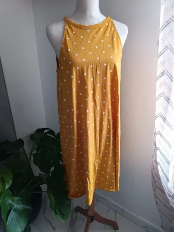 🎀 jolie robe Kiabi jaune moutarde taille xl 🎀