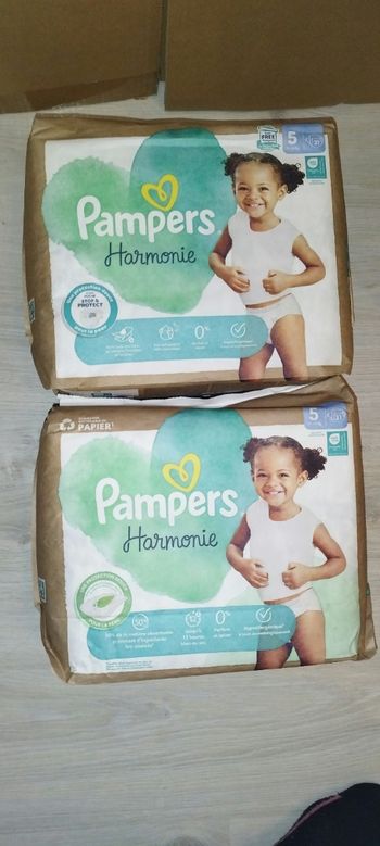 Couches Pampers taille 5