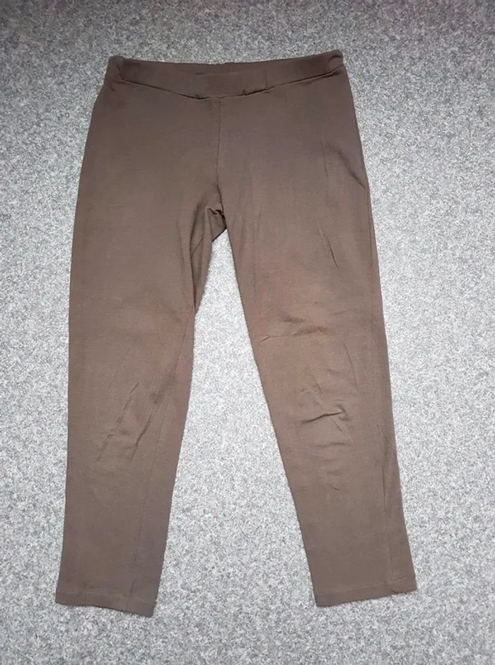 Legging sport taille 34/36
Très bon état peu porté