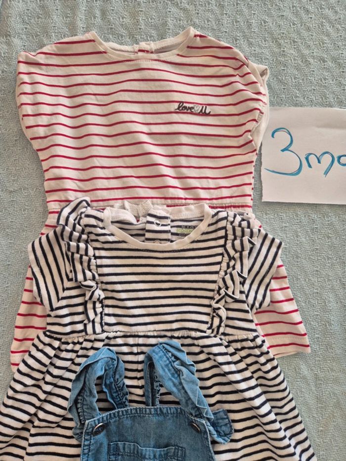 Lot Barboteuses + Robes 3mois - photo numéro 2