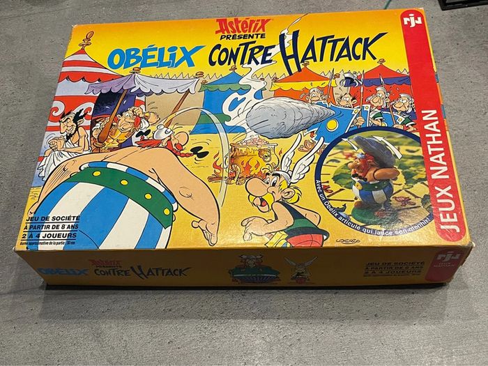 Jeu de société Astérix et Obélix contre Hattack