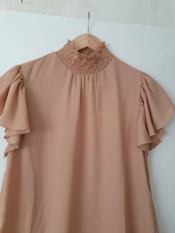 Blouse col élastique manche volant - photo numéro 2
