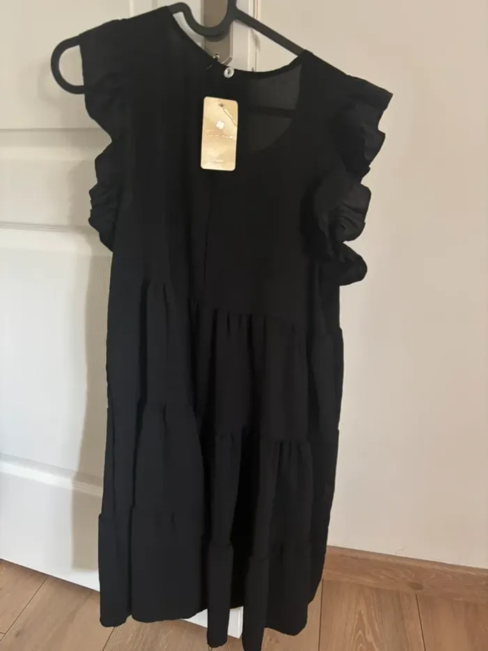 Magnifique petite robe noire - photo numéro 3