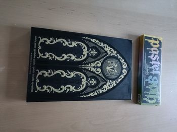 PALETTE GOTHIQUE ET PASTEL GOTH KAT VON D