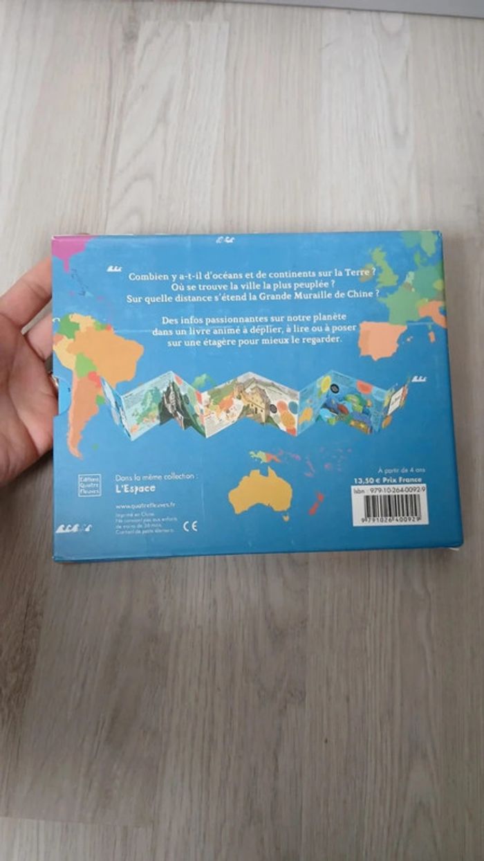 Livre POP Up à déplier - photo numéro 2