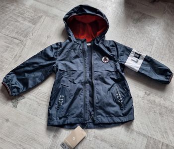 Imperméable lulu castagnette 18 mois neuf
