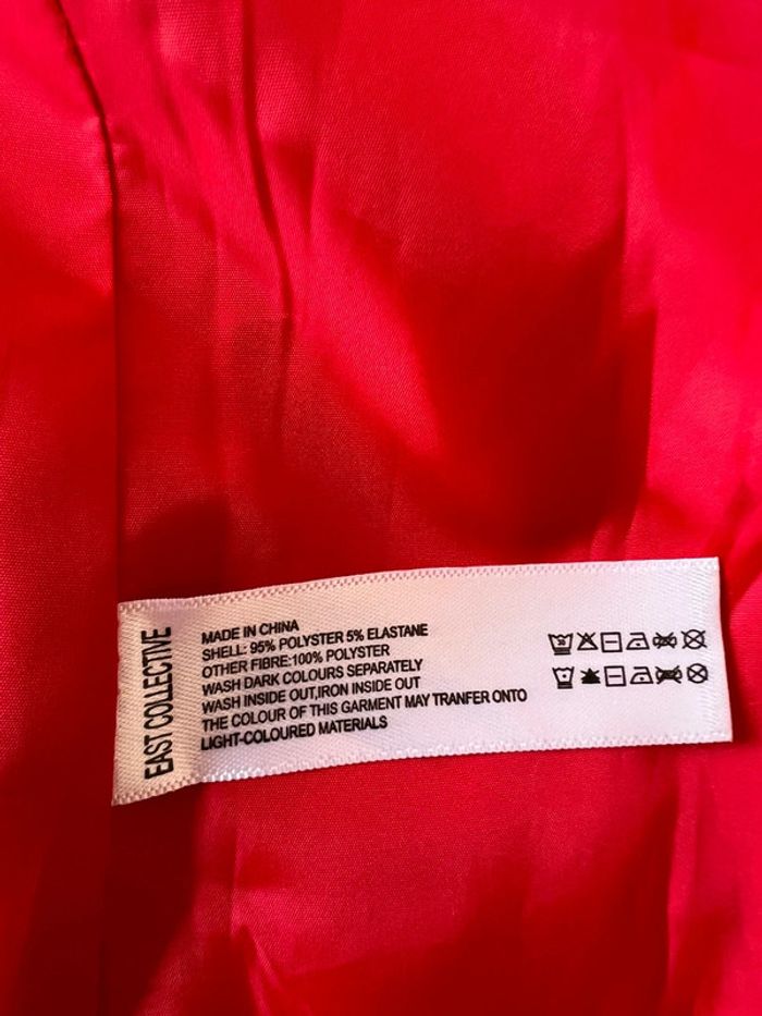 Veste sans manches rouge taille M - photo numéro 6