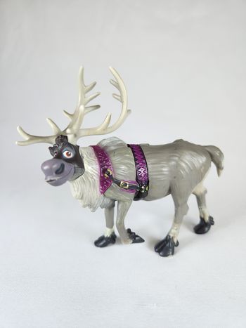 Figurine Sven Disney Store La reine des neiges renne 10 cm