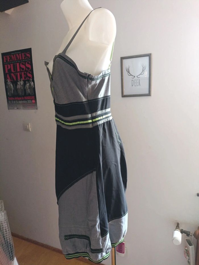 Robe à bretelles - photo numéro 3