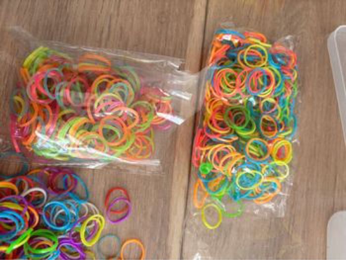 Boîte fabrication bracelets élastiques - photo numéro 8
