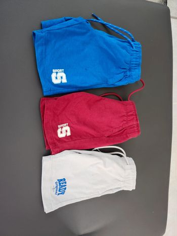 Lot de trois bermudas shorts sportswear garçon okaidi 3 ans