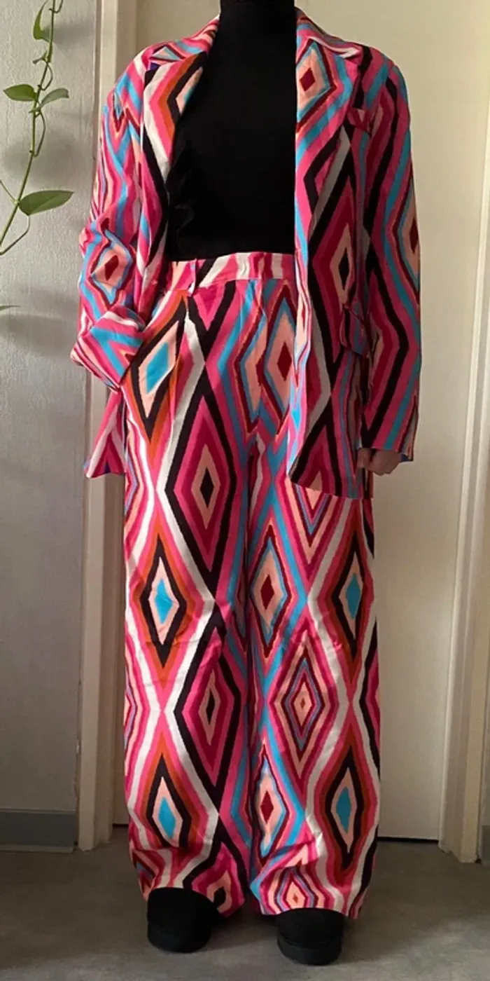 Ensemble tailleur - pantalon 38-40 - photo numéro 5