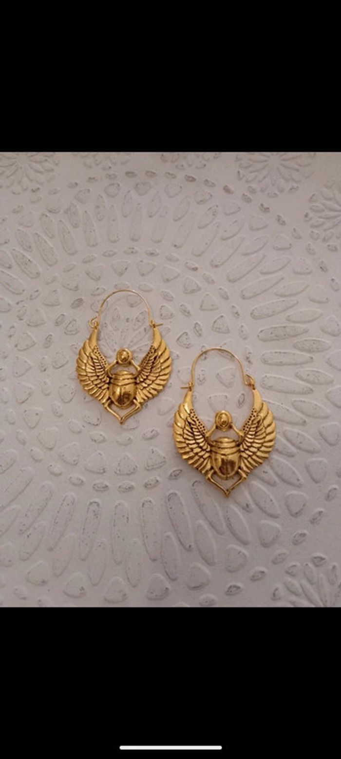 Boucles d'oreilles scarabées bohèmes dorées
