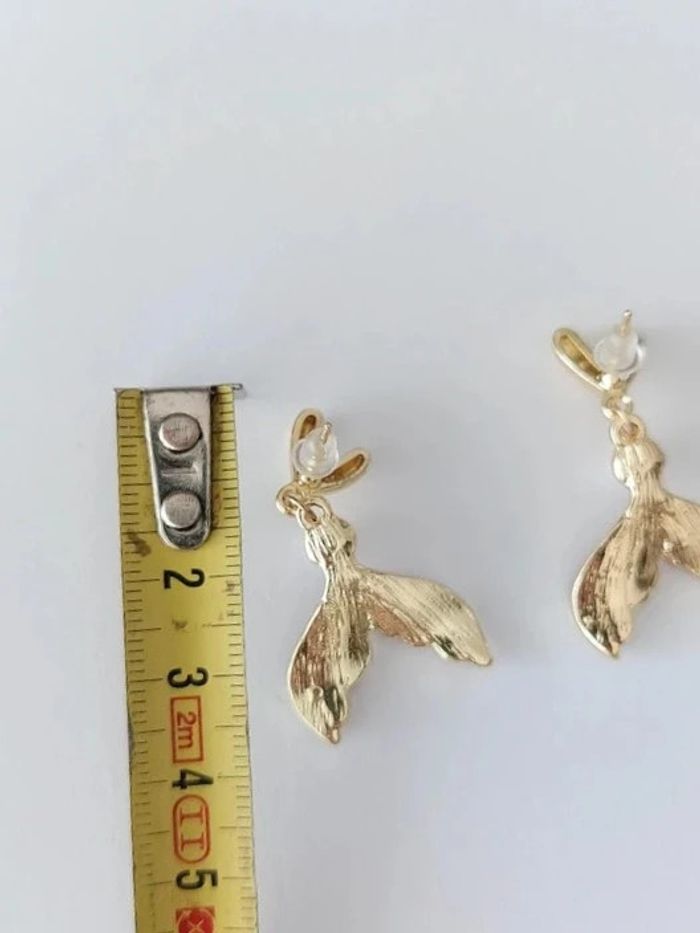 Magnifique paire de boucles d'oreilles pendantes queue de sirène - photo numéro 3
