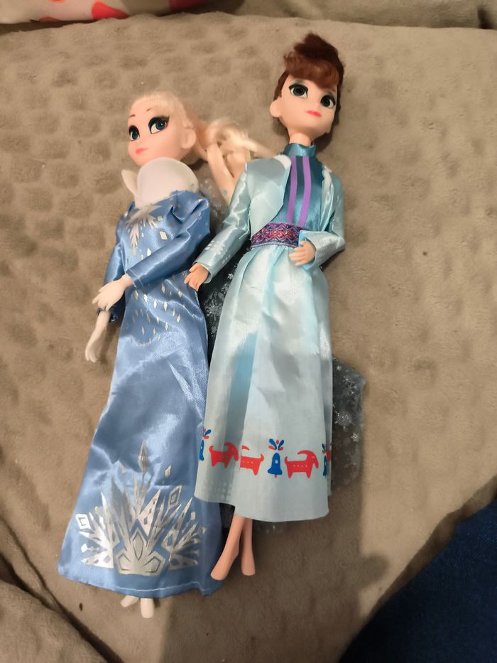 Anna et Elsa non officielle frozen