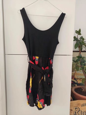 Combinaison combi-short léger taille 34 estimée