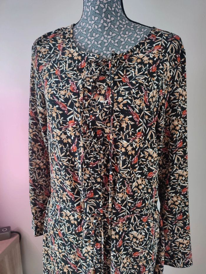 Robe fleurie - photo numéro 2