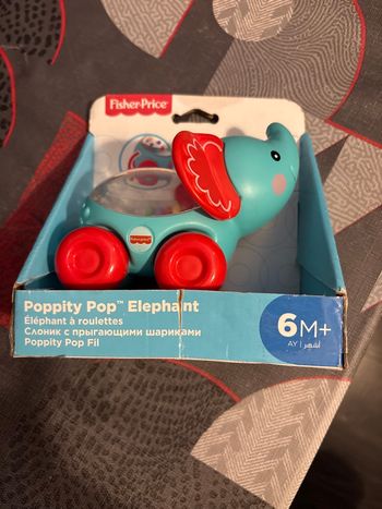 Éléphant à roulettes Fisher Price