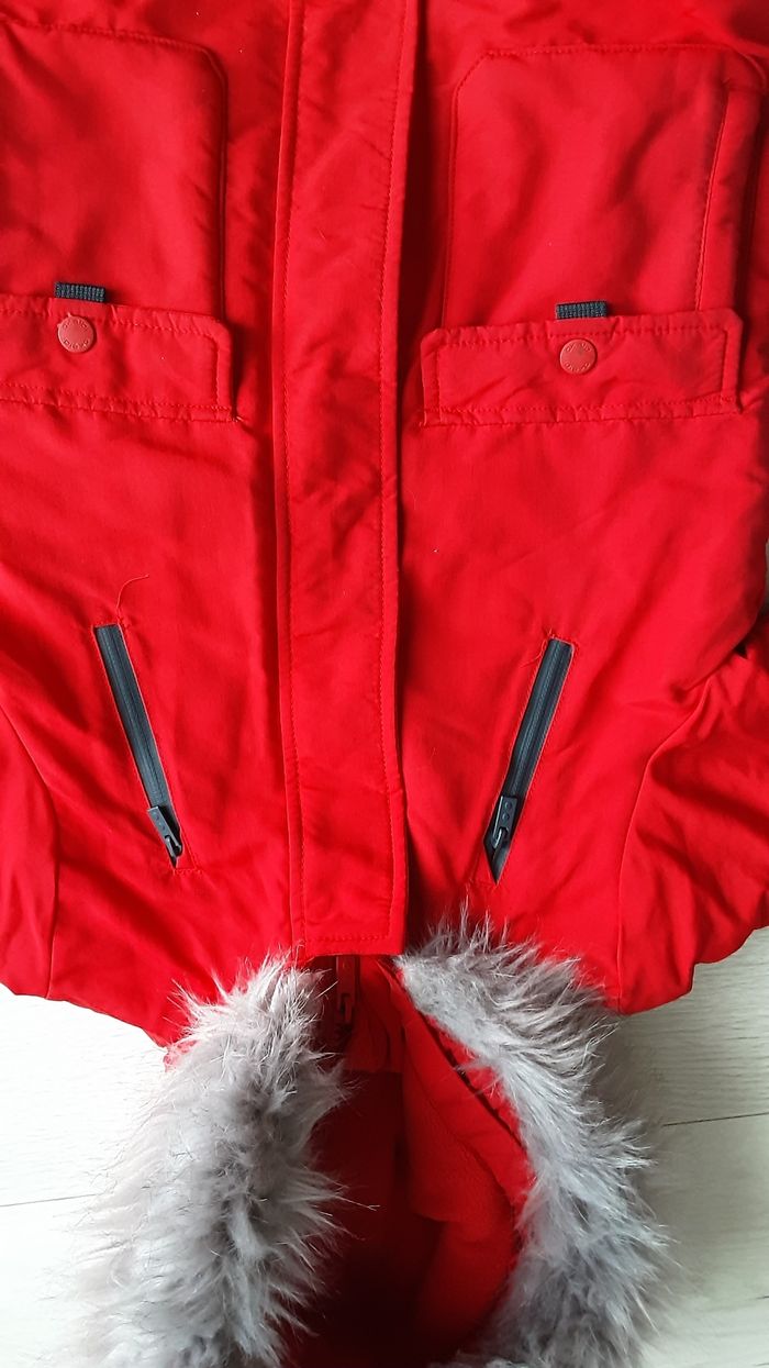 Vêtement garçon anorak manteau hiver rouge à capuche Okaidi 6 ans - photo numéro 4