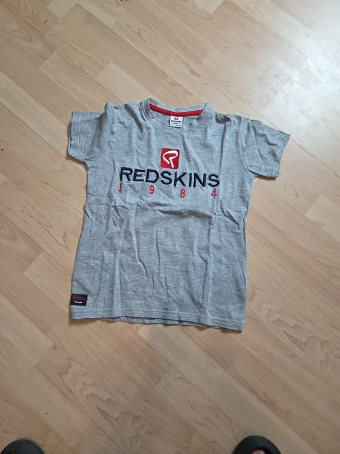 Tee shirt redskins