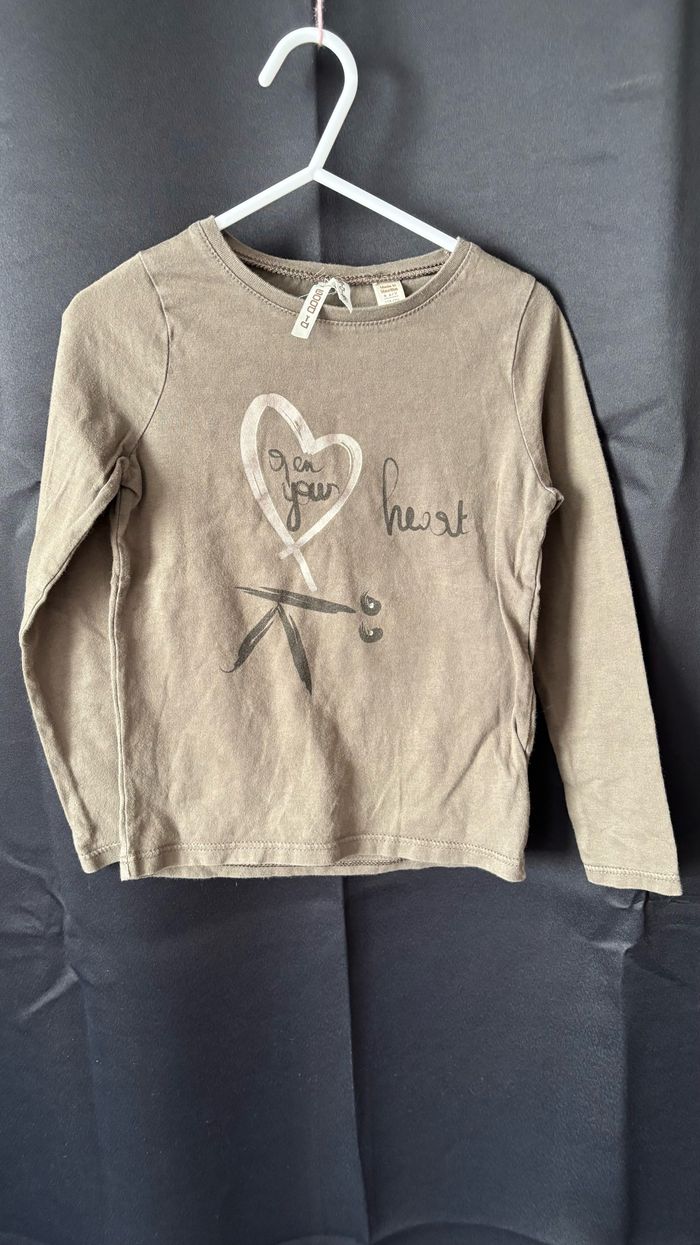 Tee shirt