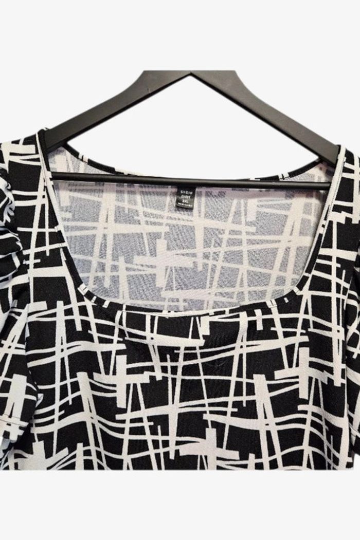Blouse manches courtes extensible T46 Shein curve - photo numéro 2