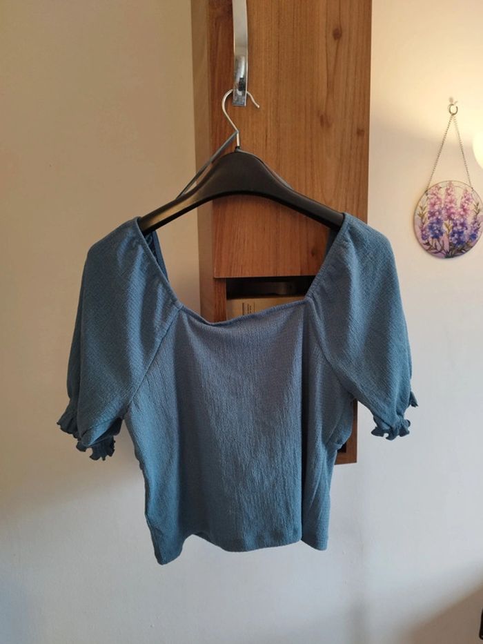 Très joli Top de la marque Naf Naf en taille L - photo numéro 3