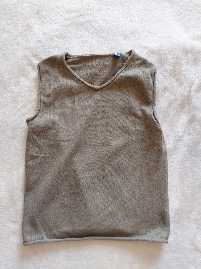 Pull sans manches 8 ans - photo numéro 2