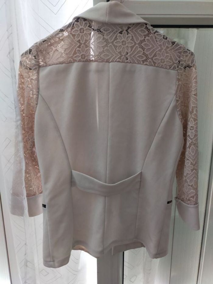 Veste légère blanc cassé