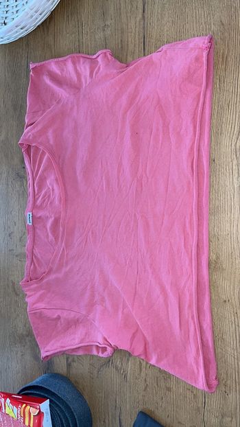 T-shirt court