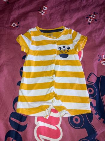 Barboteuse 1 mois Noukie’s blanc jaune