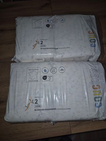 2 paquets de couches taille 2 La marque en moins neufs